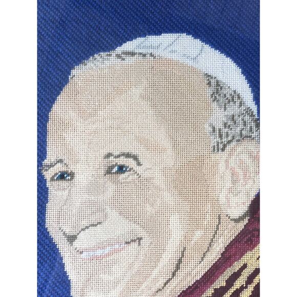 Pope John Paul II Portrait Embroidered Needlepoint Gold Frame Catholic Religious - Picture 2 of 10